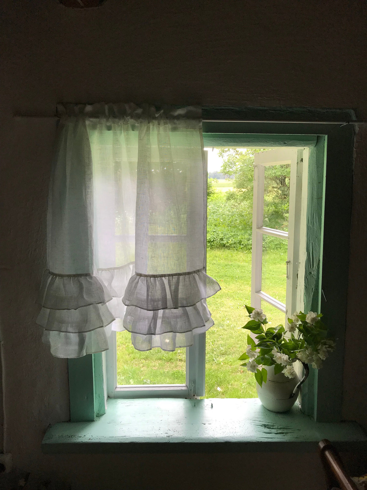 Handmade Window Valance online Green With White Daisies Ruffles